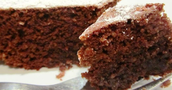 Torta al nocino con cioccolato - Nocino chocolate cake