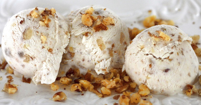 Gelato alle noci | Walnut ice cream