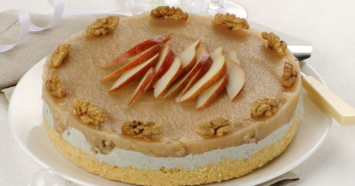 Cheesecake salato con zola e noci | Savoury cheesecake with Gorgonzola and walnuts